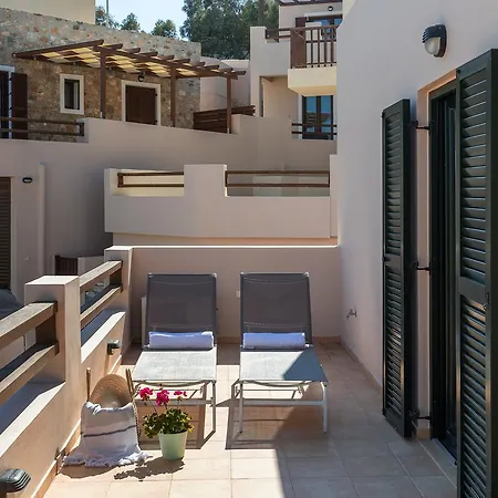 Syra Vari (Syros)