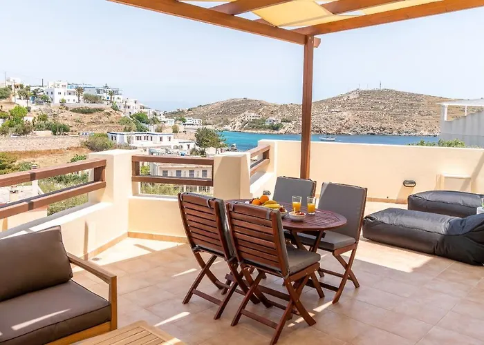 Syra 度假居 Vári