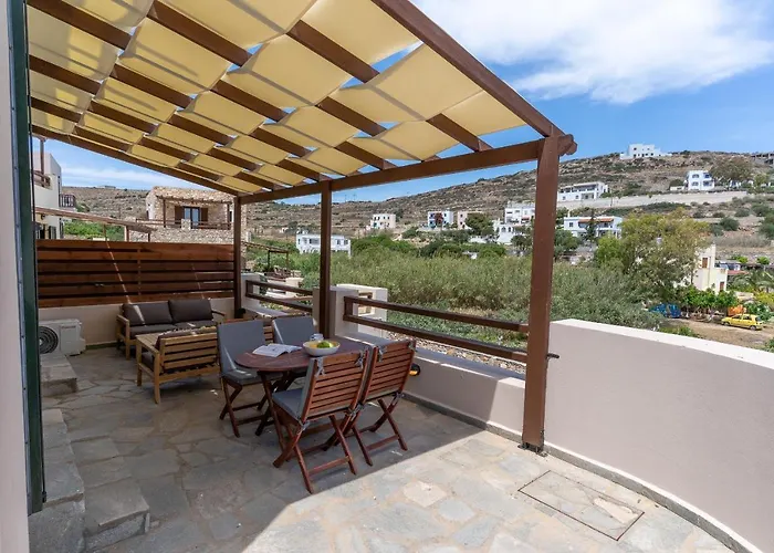 Syra 度假居 Vári