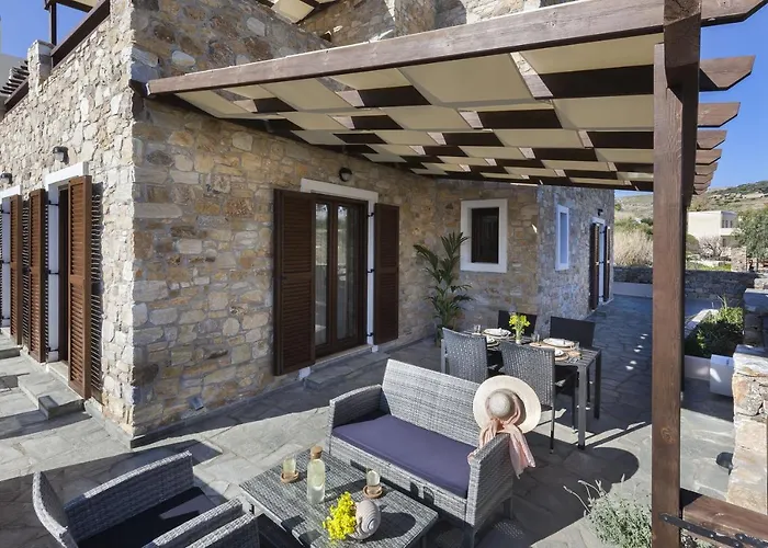 Syra 度假居 Vári